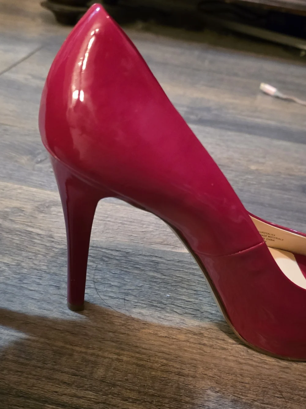 GUESS Glossy Fuchsia Peep-Toe Pumps